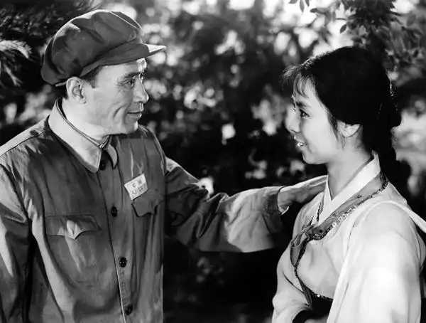 《英雄儿女》剧照