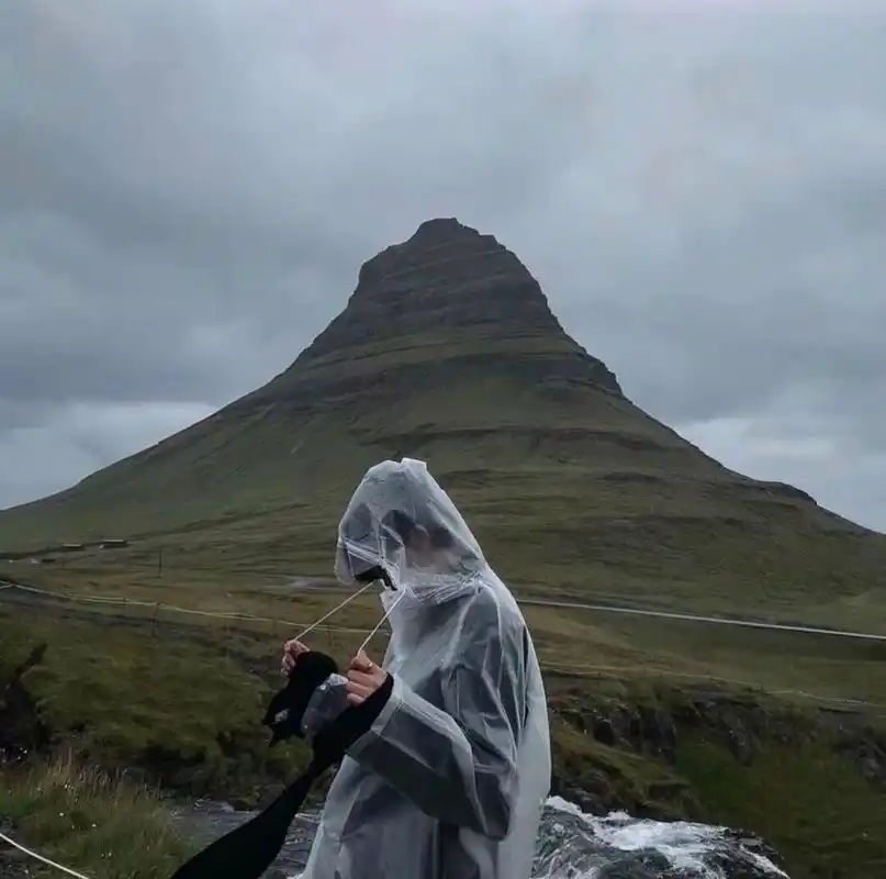 帅气背影男头‖超绝的氛围和高级感 快乐的方式有很多,最直接的就是见