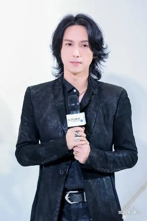 9月17日,黑豹乐队@张淇welly空降x70系列城市影像馆,用影像品阅时光的