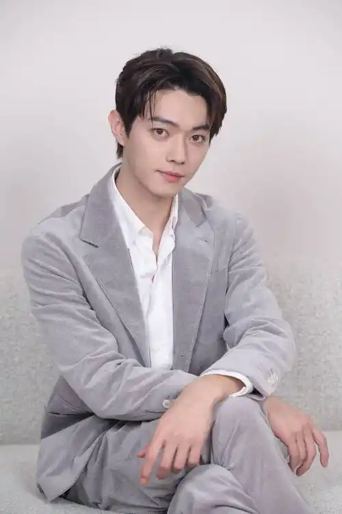 狐厂大拷问|许凯称演《乐游原》哭戏压力大 立flag要跳女团舞_娱乐