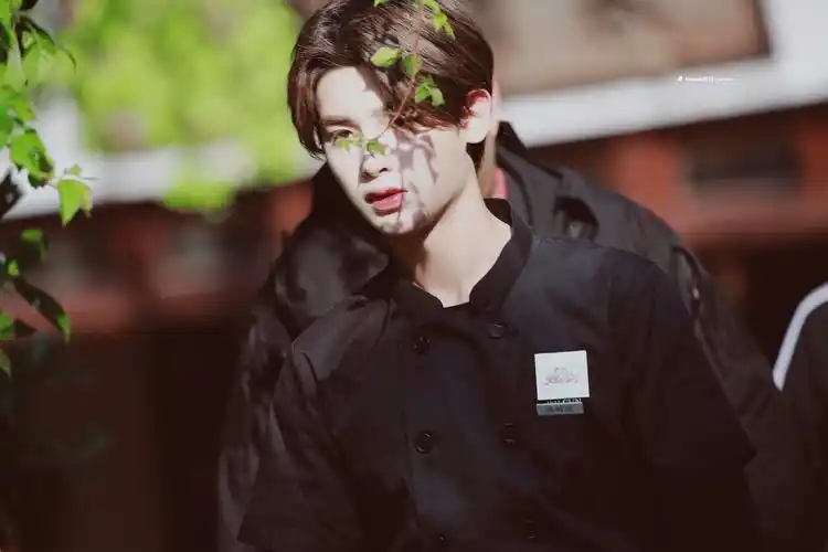 justin黄明昊【181011 完美的餐厅】图见水印 colorfuldream_justin