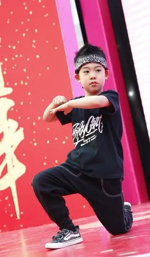 帅酷小子迎新春