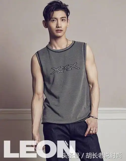 【max最强昌珉是什么意思】东方神起郑允浩和沈昌珉 登《leon》4月