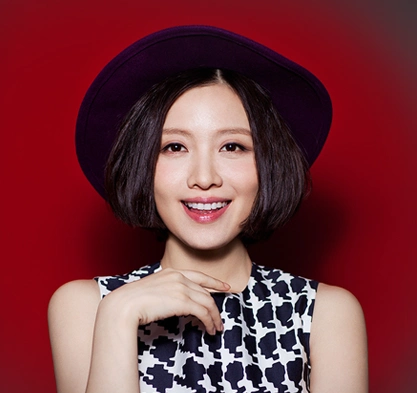 姚贝娜,出生于湖北省武汉市,中国内地流行乐女歌手,毕业于中国音乐