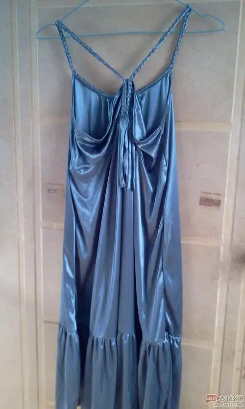 甩衣服 全新的 两三个是旧的 1000-5000之间甩