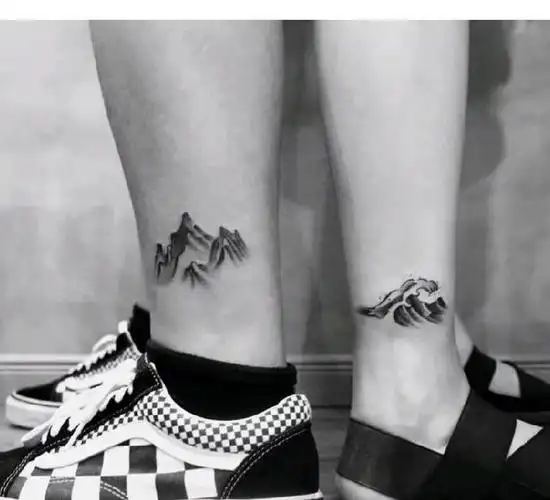 深爱一个人的纹身图案,深爱一个人的纹身图案女(原来还可以这样秀恩爱