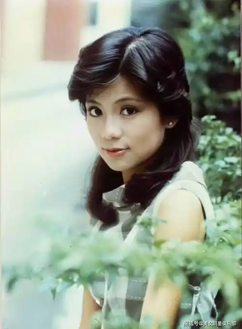 原来这么有料啊!翁美玲,身材饱满性感甜美!_电视剧_中国_成为了