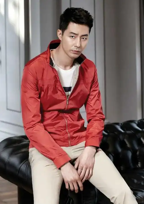 赵寅成,韩国男演员,模特,1981年7月28日出生于首尔.