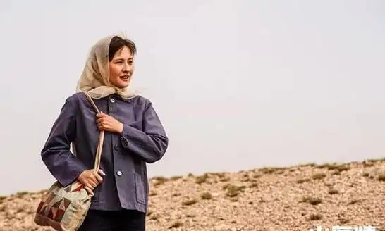 尽管命运多舛,却凭借坚韧意志主导了自己的人生轨迹