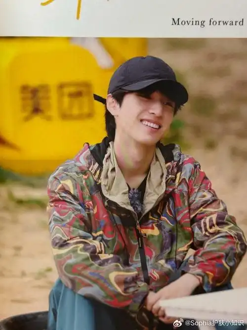 虽然这里提到了时代少年团和蔡徐坤,但他们的美貌和女神们相比