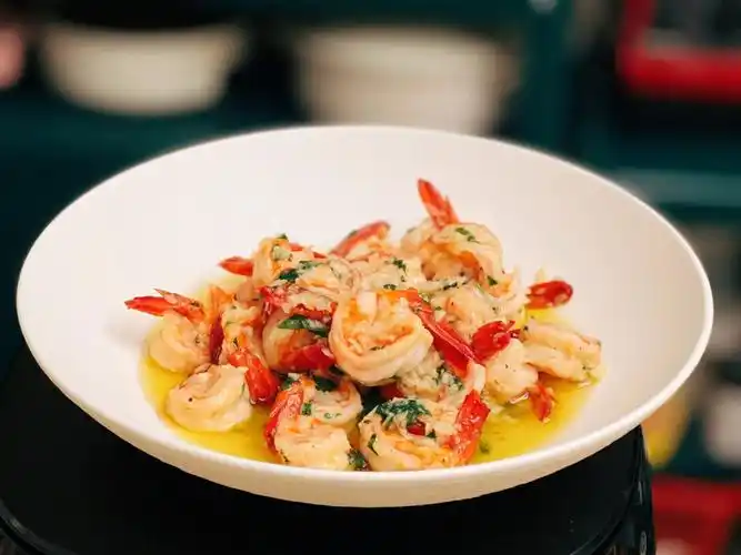 蒜香黄油黑虎虾