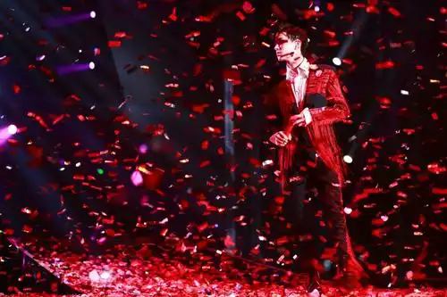 几千万女孩子的婚礼现场