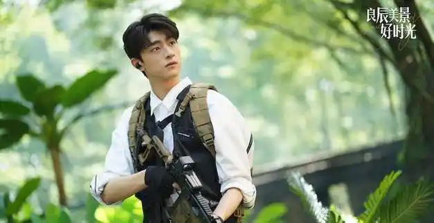 7部林一主演剧小时光长腿出道爆红脱轨撕漫男人气飙