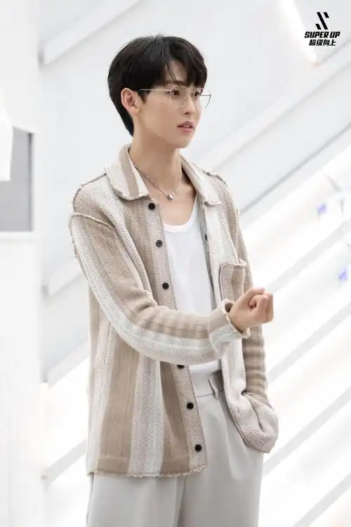 唐九洲超话#唐九洲初入职场机长季#飞行模拟考核即将