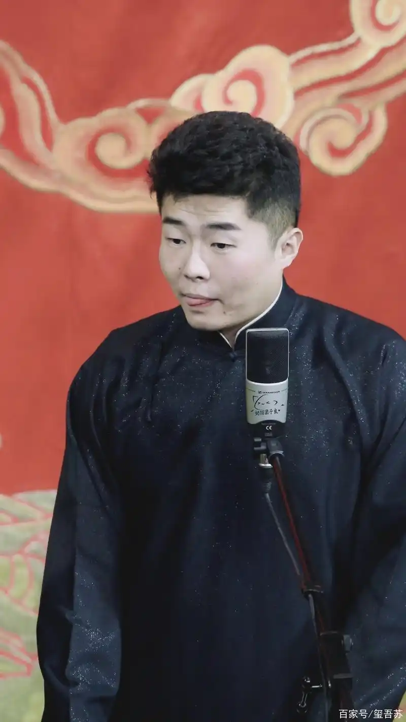 可爱小橘猫周九良