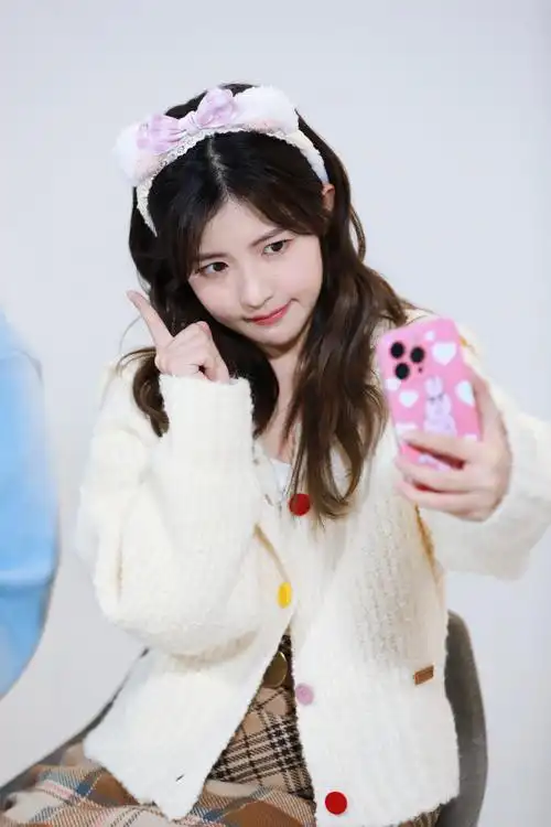 赖美云王梓豪身高差36cm