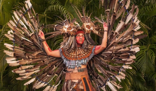 浅谈玛雅人的服饰,色泽非常亮丽,辨识度较高