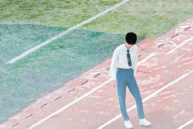 严浩翔 cr.logo - 堆糖,美图壁纸兴趣社区