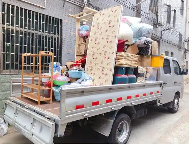 有辆小货车能做什么生意?只要勤快点,做什么生意都行.