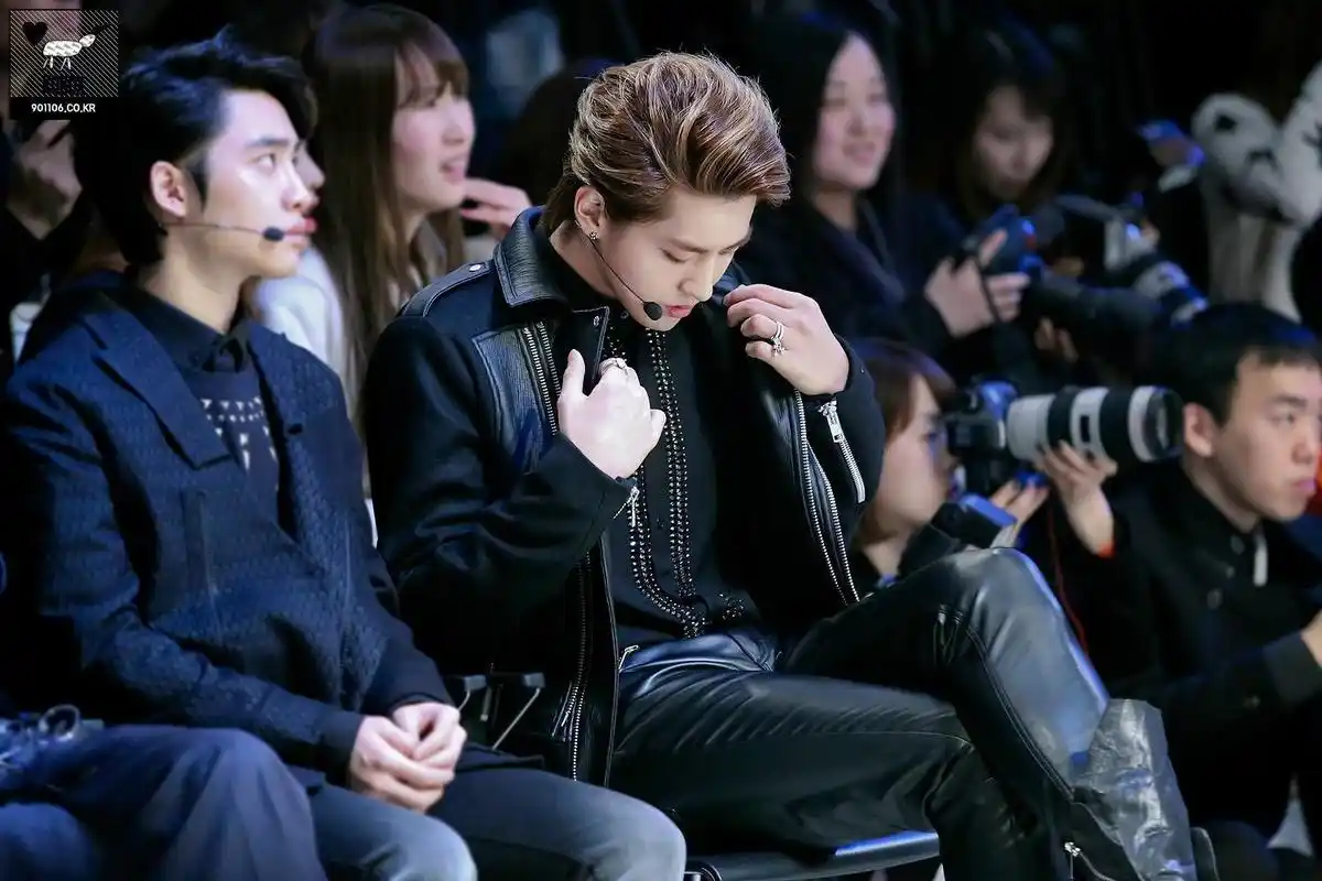 那年今日:狼奔 皮衣 皮裤 跳舞=令人着迷的吴亦凡!