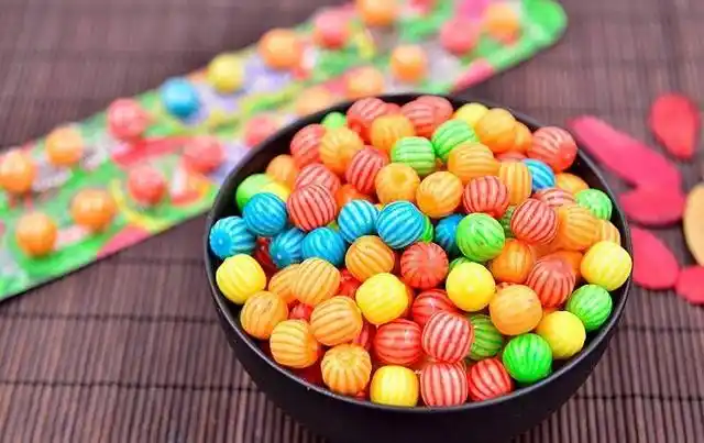 80后记忆中那些1毛钱就能吃上一天的零食 - 最怀旧 - 极酷网