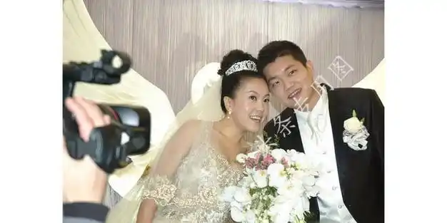 姑父去世我通知所有亲戚,姑姑去世,她女儿让通知,我拒绝了|李晨|家族