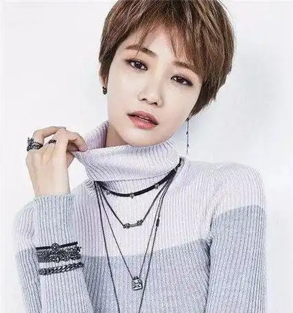 韩式短发让你更有味道 男生喜欢的女友短发类型_发型造型_宝妈时尚