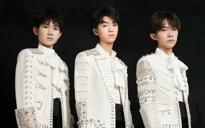 【tfboys】六周年演唱会三小只入场-20190810