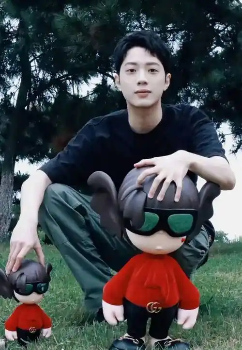 赖冠霖发文疑似退圈?将转变新赛道!