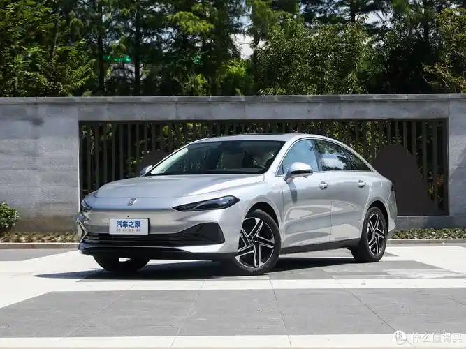 新的黑马?——体验荣威d7_新能源车_什么值得买