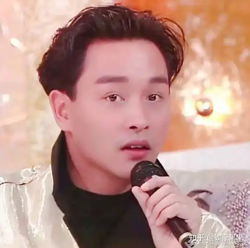 有张国荣很可爱的照片或视频吗