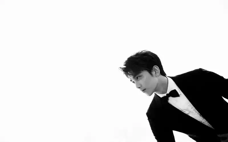 吴磊时尚帅气写真高清图片桌面壁纸