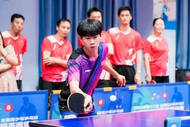 7月29日至30日,青浦区第六届运动会"熊猫杯"乒乓球比赛在赵巷镇崧泽