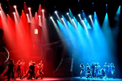 法语原版音乐剧《罗密欧与朱丽叶》登陆天津