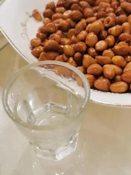 年过50的人宁愿在家喝酒也不愿去酒局是因为力不从心了吗