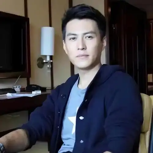 隋俊波错过靳东转身嫁给父亲看中的女婿如今怎么样了