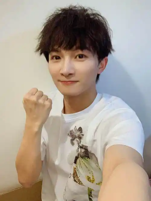 周深 卡布叻 - 高清图片,堆糖,美图壁纸兴趣社区