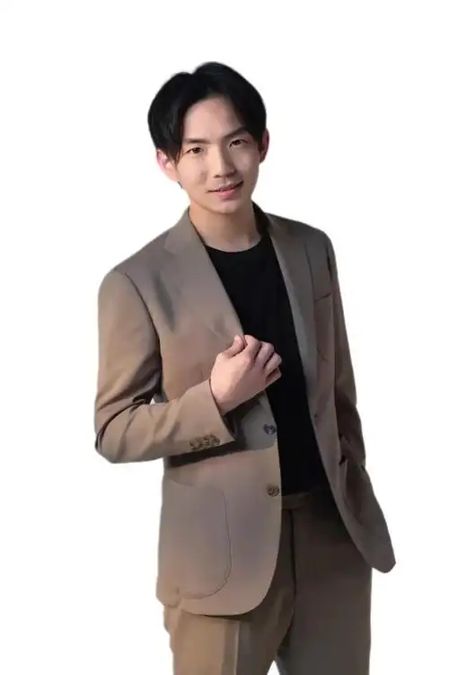 和月-旅行团躲猫猫-tfboys把握-罗文没有中间路线-林志美暗夜-潘越