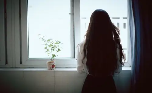 2016年1月23日 10:07   关注  背影 人像 文艺 清新 评论 收藏