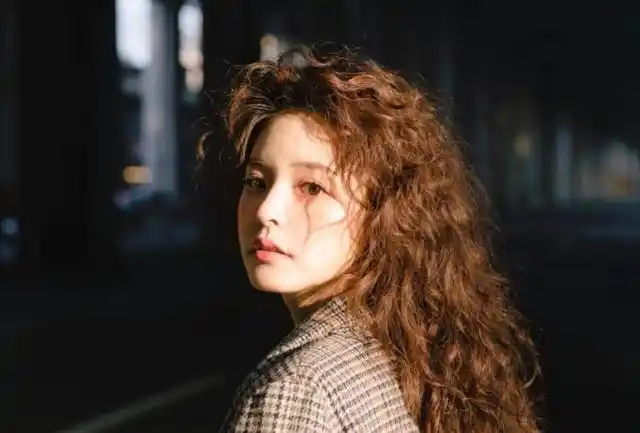 超适合发量少女生的满头卷发型可温柔可复古可甜美可萝莉