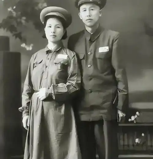 发生在一家三姐妹分别嫁给开国上将,中将,少将背后的故事