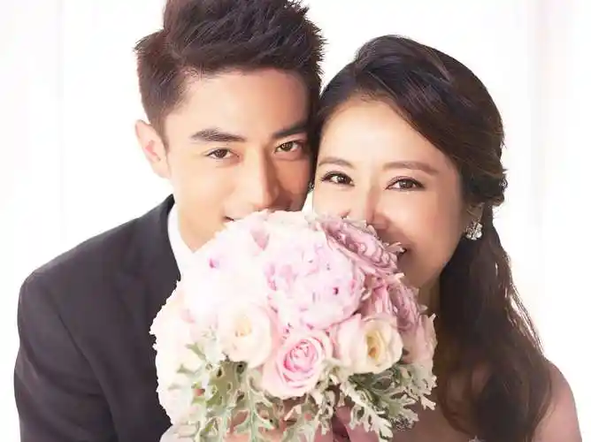 是胡不是霍,是霍躲不过,最具气质的老干部霍建华