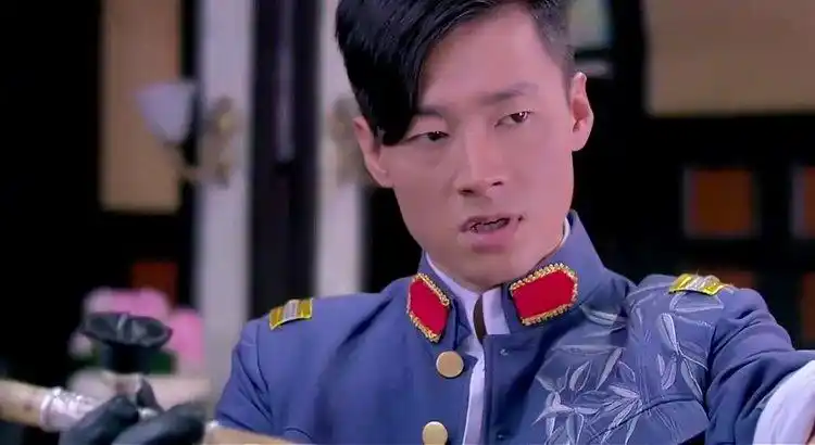 情定三生龙天泽只会威胁弱女子,把蔷薇的性命当成玩笑