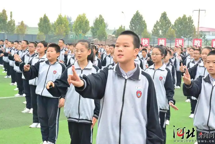 石家庄石门实验学校庆祝建校十周年