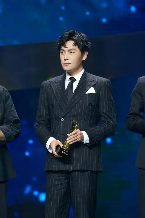 秦昊mahb时尚先生盛典帅气图片写真1111