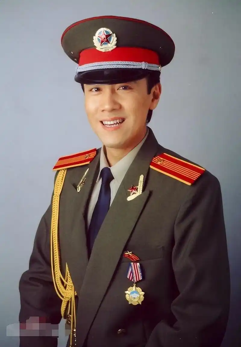 蔡国庆的军衔级别是什么(蔡国庆的军衔等级)