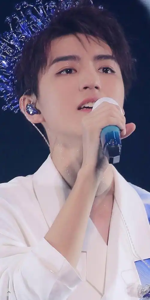 有没有王俊凯炒鸡惊艳容易圈粉的照片求