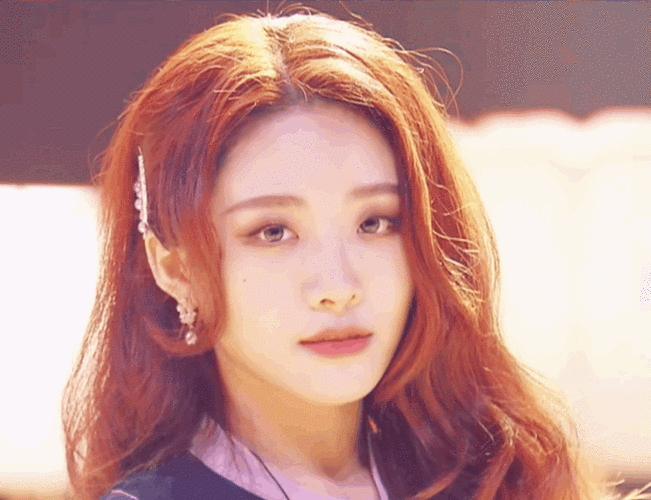 喻言这期有张含韵的既视感!温柔中还带着几分甜美!