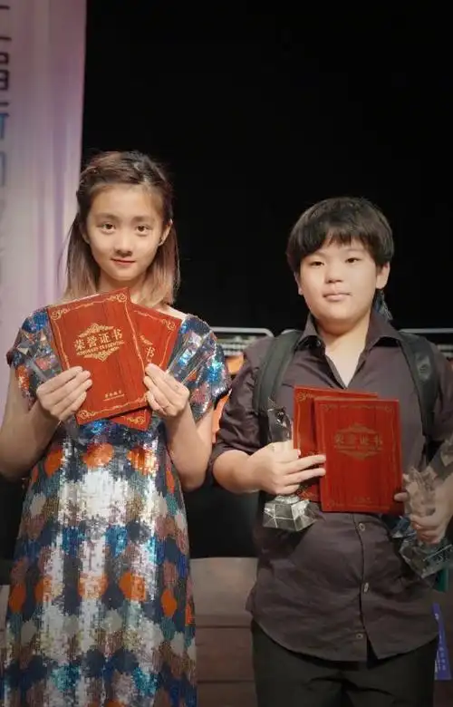 52岁宣布"退休"的黄磊,背后是上亿身家给他的底气|何炅|黄多多|娱乐圈