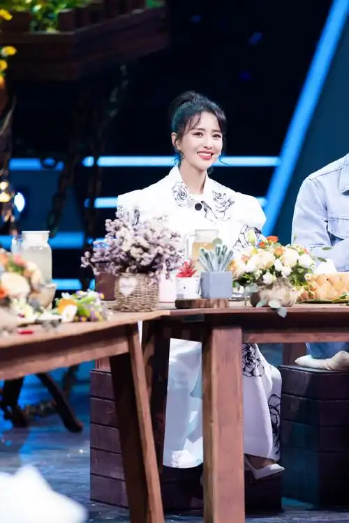 佟丽娅王牌对王牌